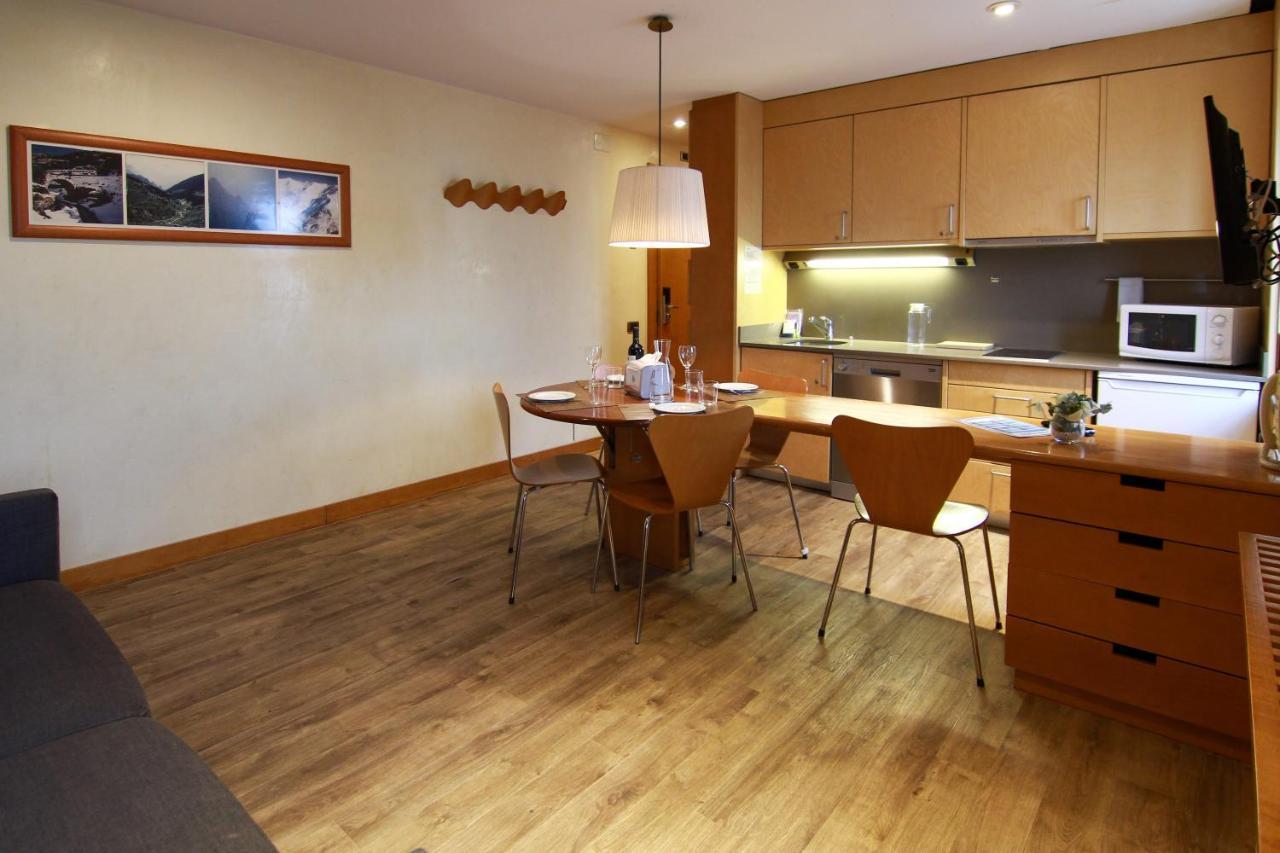 Apartaments Vall De Nuria 케랄브스 외부 사진