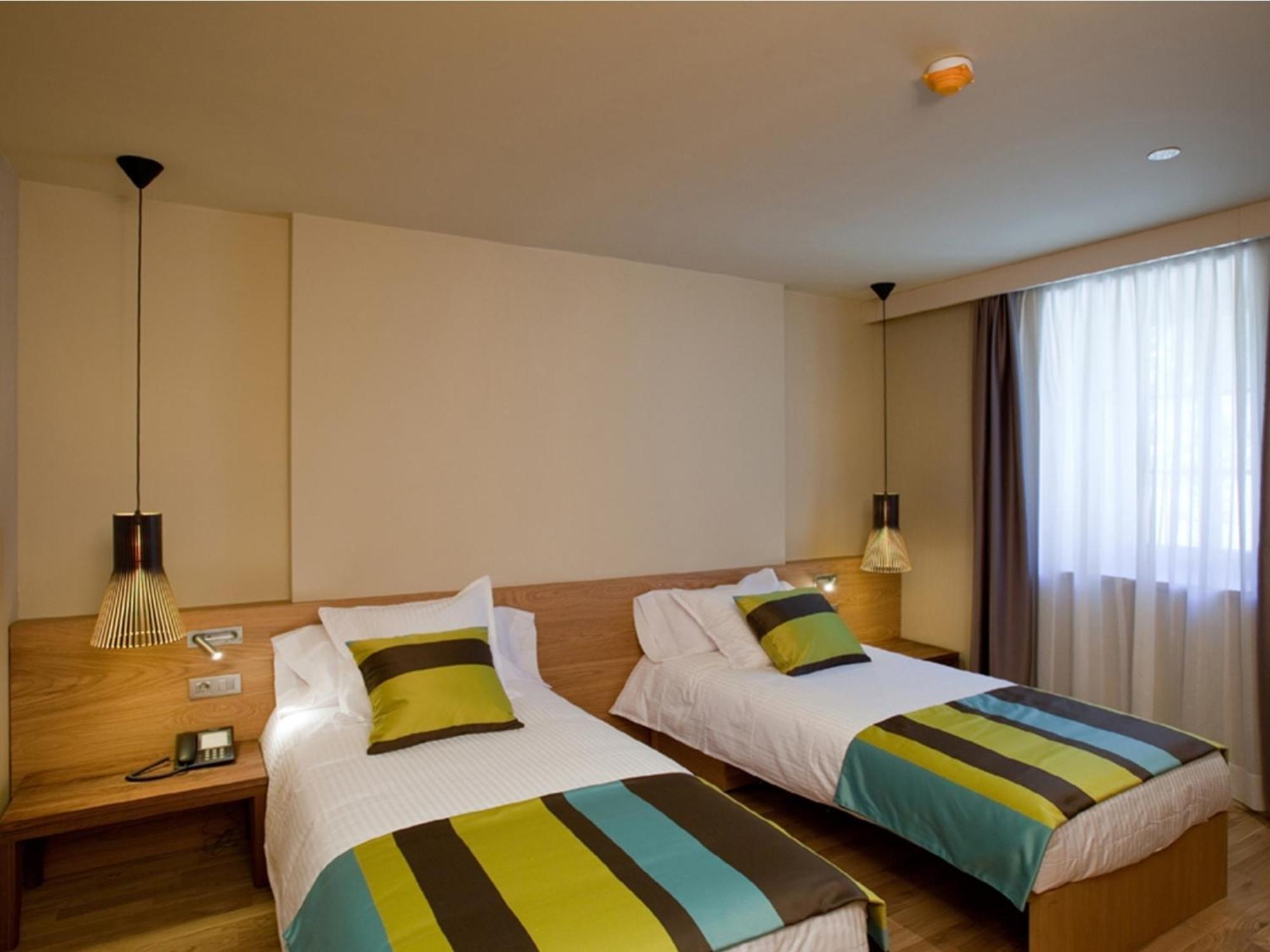 Apartaments Vall De Nuria 케랄브스 객실 사진