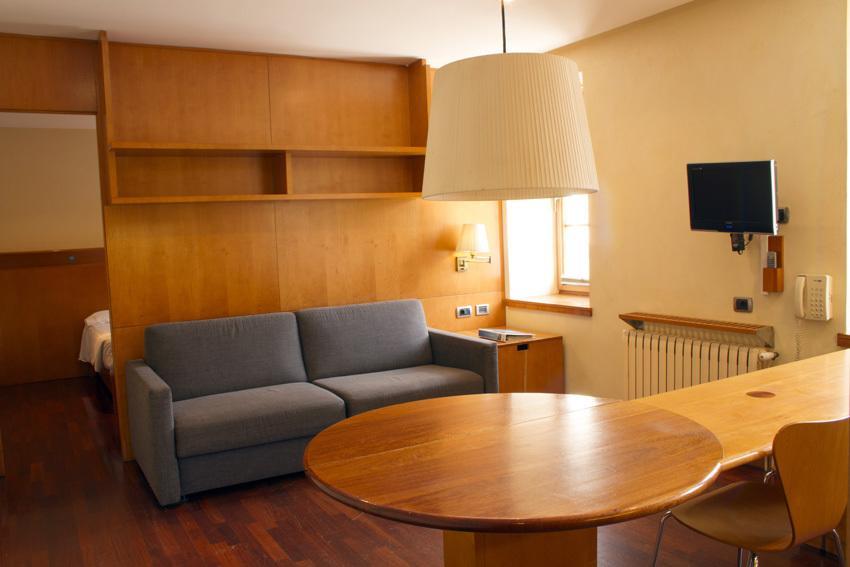Apartaments Vall De Nuria 케랄브스 객실 사진
