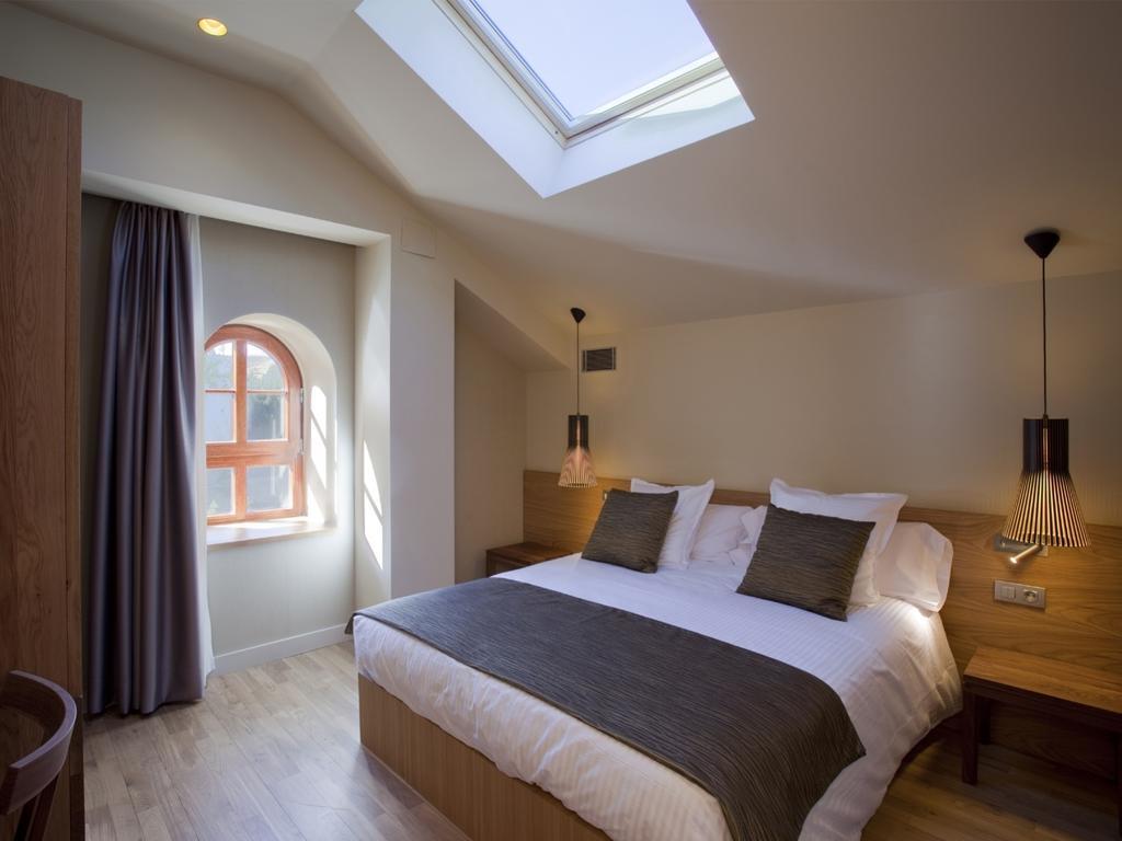 Apartaments Vall De Nuria 케랄브스 객실 사진